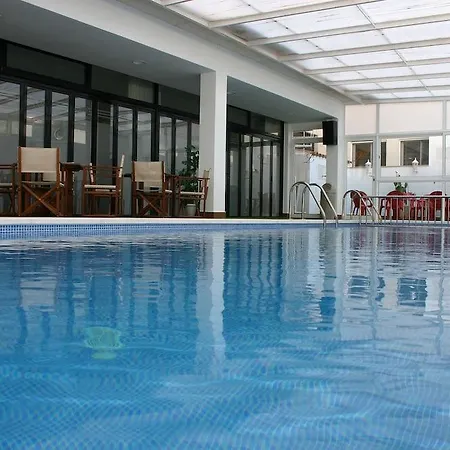 Loar Hotel