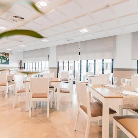 Hotel Loar 3*