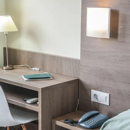 מלון Loar פרריאס