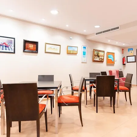 洛阿费雷列斯酒店 3* 费瑞里耶斯