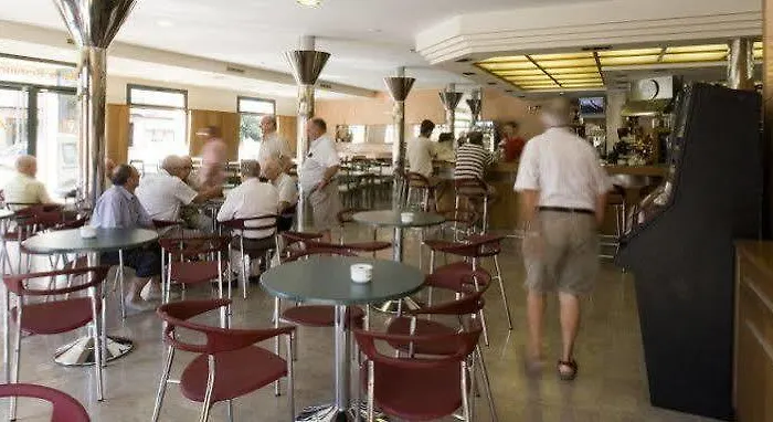 酒店 洛阿费雷列斯酒店